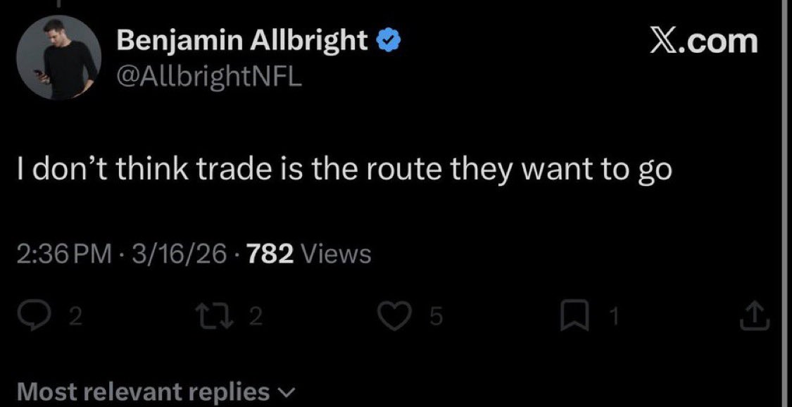 BroncosReads's tweet photo. @JmoneysteckNFL The fact that this guy has loyal followers who trust him is one of the more fascinating things ever https://t.co/9J2TWZWdwR