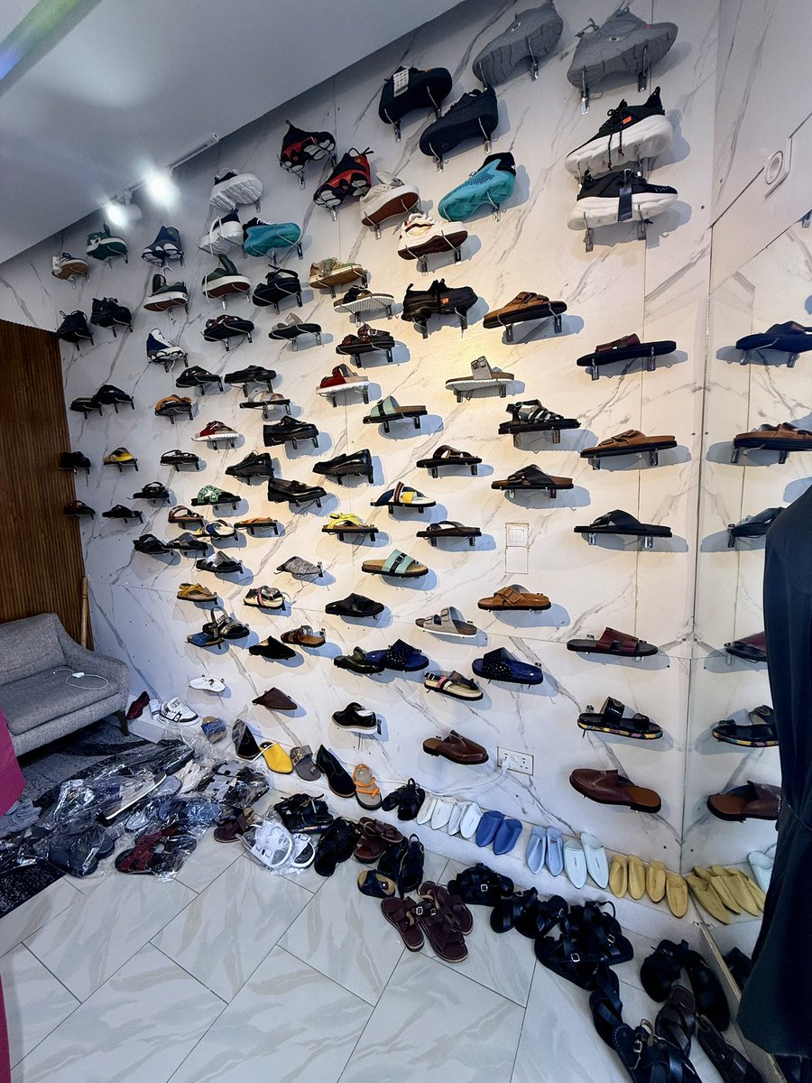 PunchTchineur 🇸🇳⭐️⭐️ tweet media