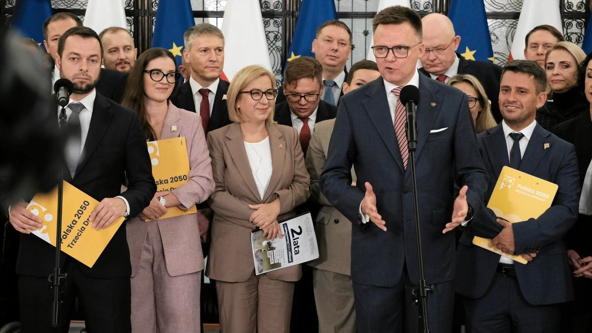 Kilkoro posłów z Polska 2050 stara się o przejście do innych partii. Potwierdził to <a href="/pisorgpl/">Prawo i Sprawiedliwość</a> i <a href="/KONFEDERACJA_/">Konfederacja</a> 
Większość parlamentarna #koalicję13grudnia jest zagrożona. 
Może jesteśmy bliżej wolności niż myślimy.