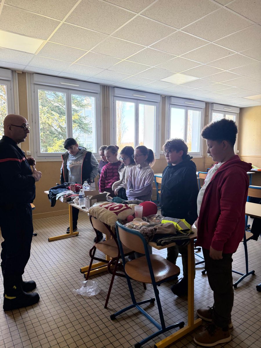 Sapeurs-Pompiers de la Nièvre tweet media