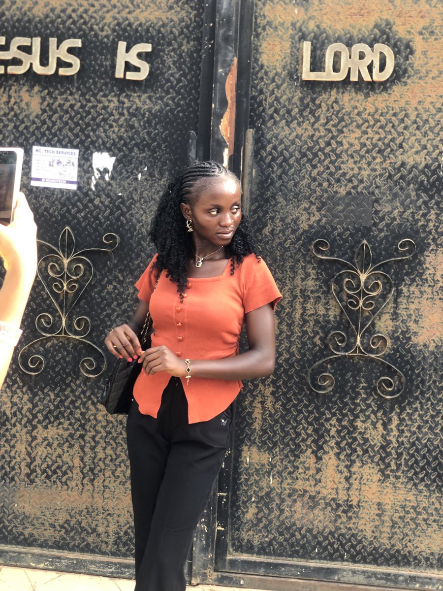 Petite_234's tweet photo. A fulfilled Tuesday ❤️  
#GloTuesdayFiesta #TuesdayEnergy https://t.co/ZQ3Xk3d9lC