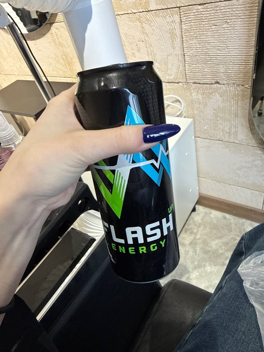 точно не эля tweet media