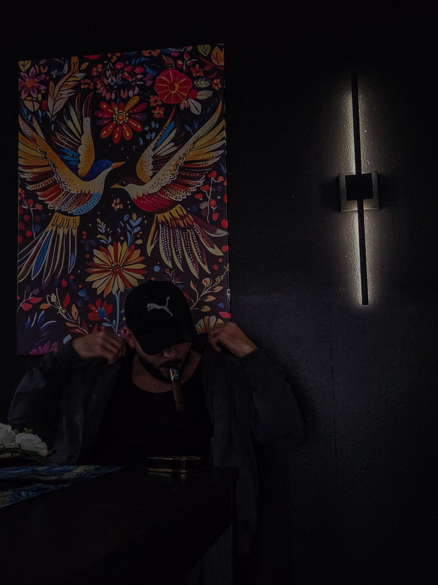 Alex🇨🇺 (Cigar Young Guy) tweet media