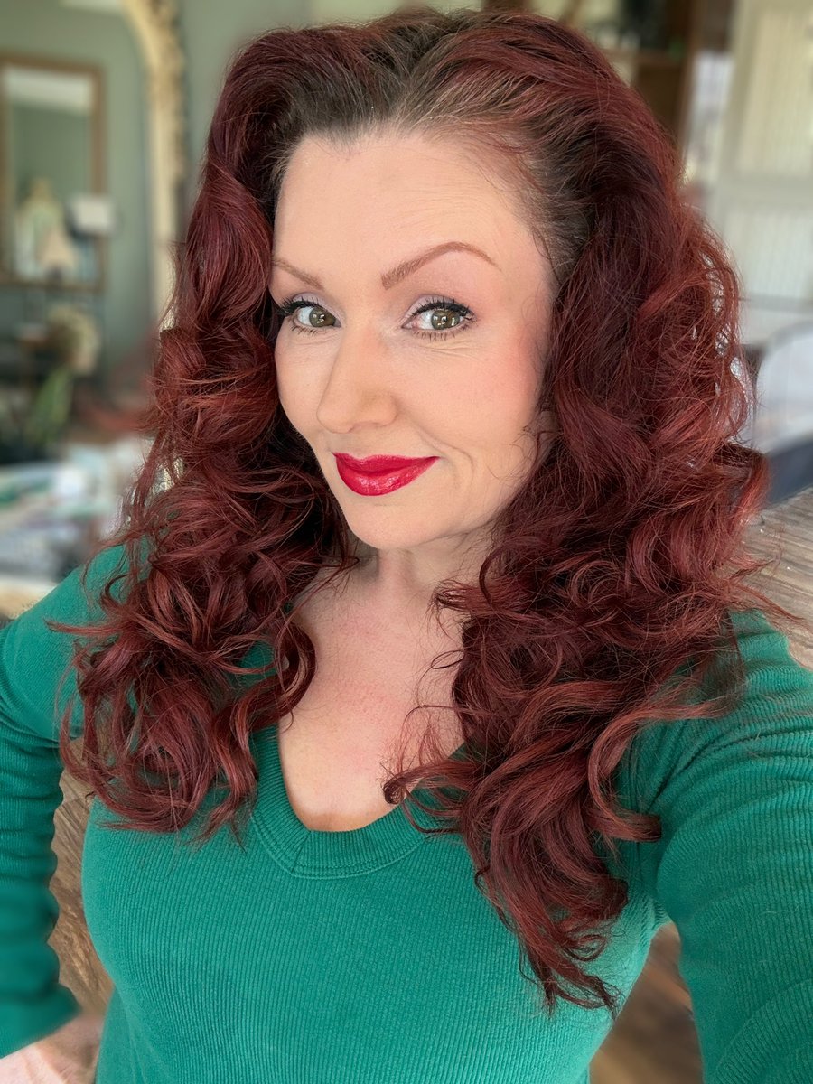 Kerry Slone(Stilettos&Shotguns) tweet media