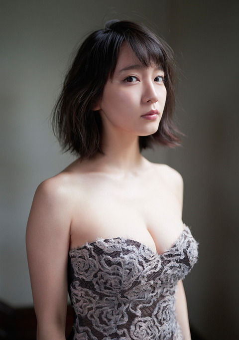 吉岡里帆