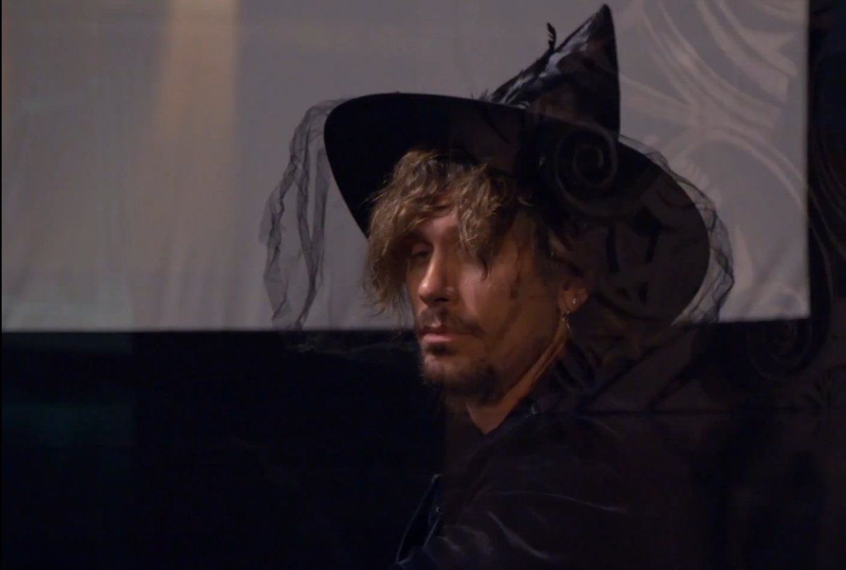 Vee Morbucks 👑 tweet media