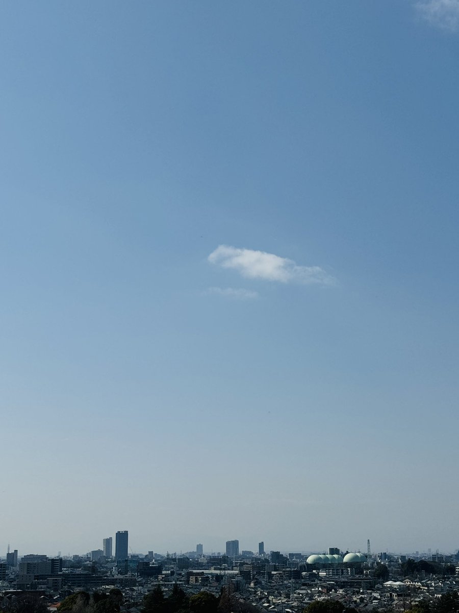 harikenjp's tweet image. 環境。境遇。時代。

それでも、自分を安売りしない。
カッコ悪い生き方はしない。

矛盾のなかで。
葛藤しながら、
それでも貫きたいと思う。
生き方、生き様、志。

他責じゃない。
背負うんだ、覚悟を。

一生一度の、我らが人生。

—

#青二才の記録
#OnlyLiveOnce