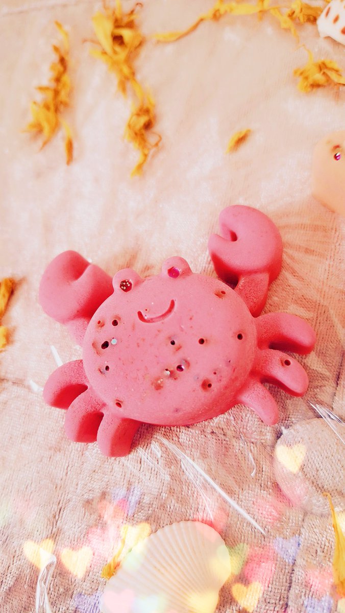 seatangles     * tweet media