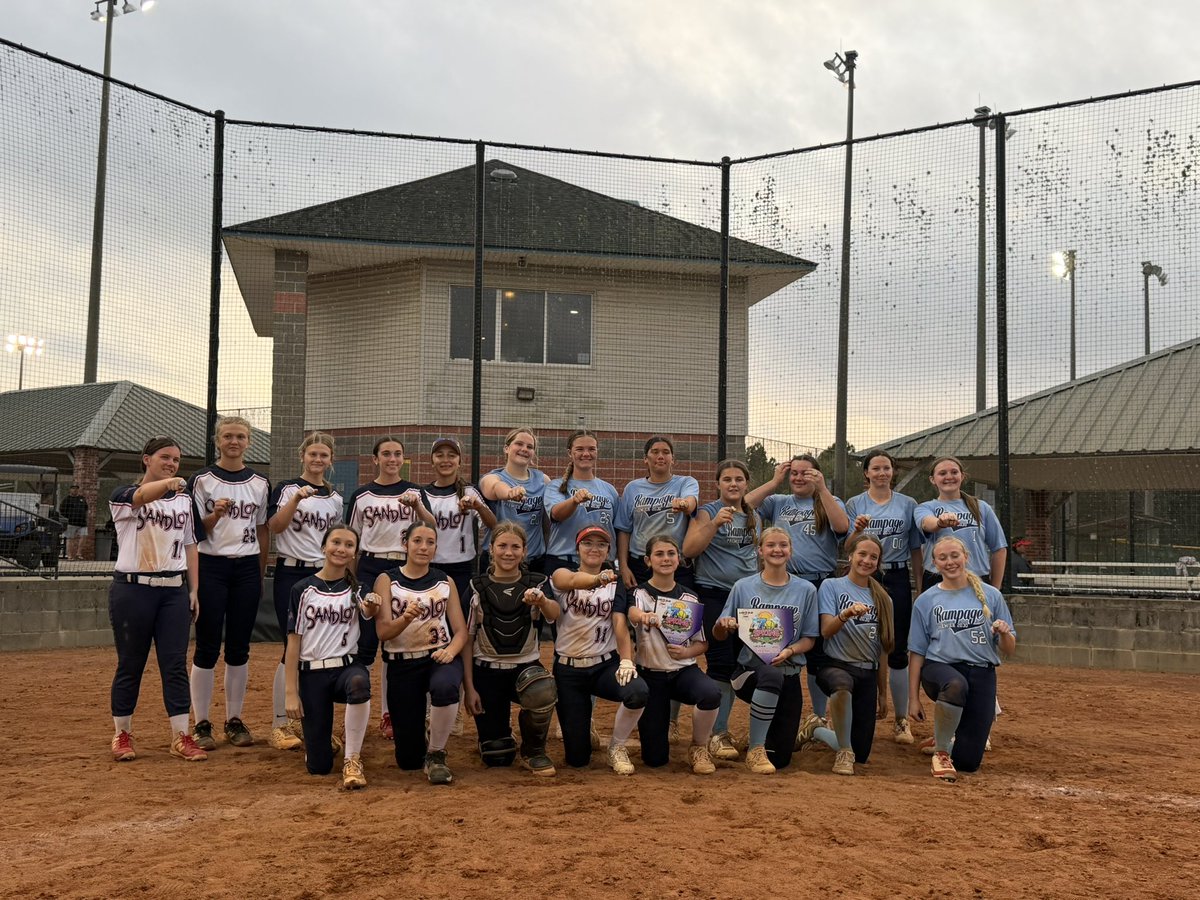 madym25's tweet photo. Placed second in the USSSA Seven In the Spring tournament this past weekend. Not my best weekend at the plate, but still managed to get the job done with a few bunts. Also played a new position at second base! https://t.co/yDB6fKLsEp