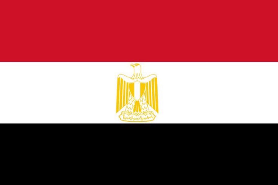 ما سر التعاطف والحب الذي يلاحظ لدى بعض المصريين تجاه إيران والشيعة بشكل عام؟

وهل وصل الأمر إلى تجاهل معاناة السُنة في العراق وسوريا واليمن، بحيث تبدو هذه القضايا وكأنها أقل أهمية عندهم؟

هل د-ماء أهل العراق والشام التي أُريقت على يد إيران وأتباعها رخيصة عندكم لدرجة إنكم تحبونها