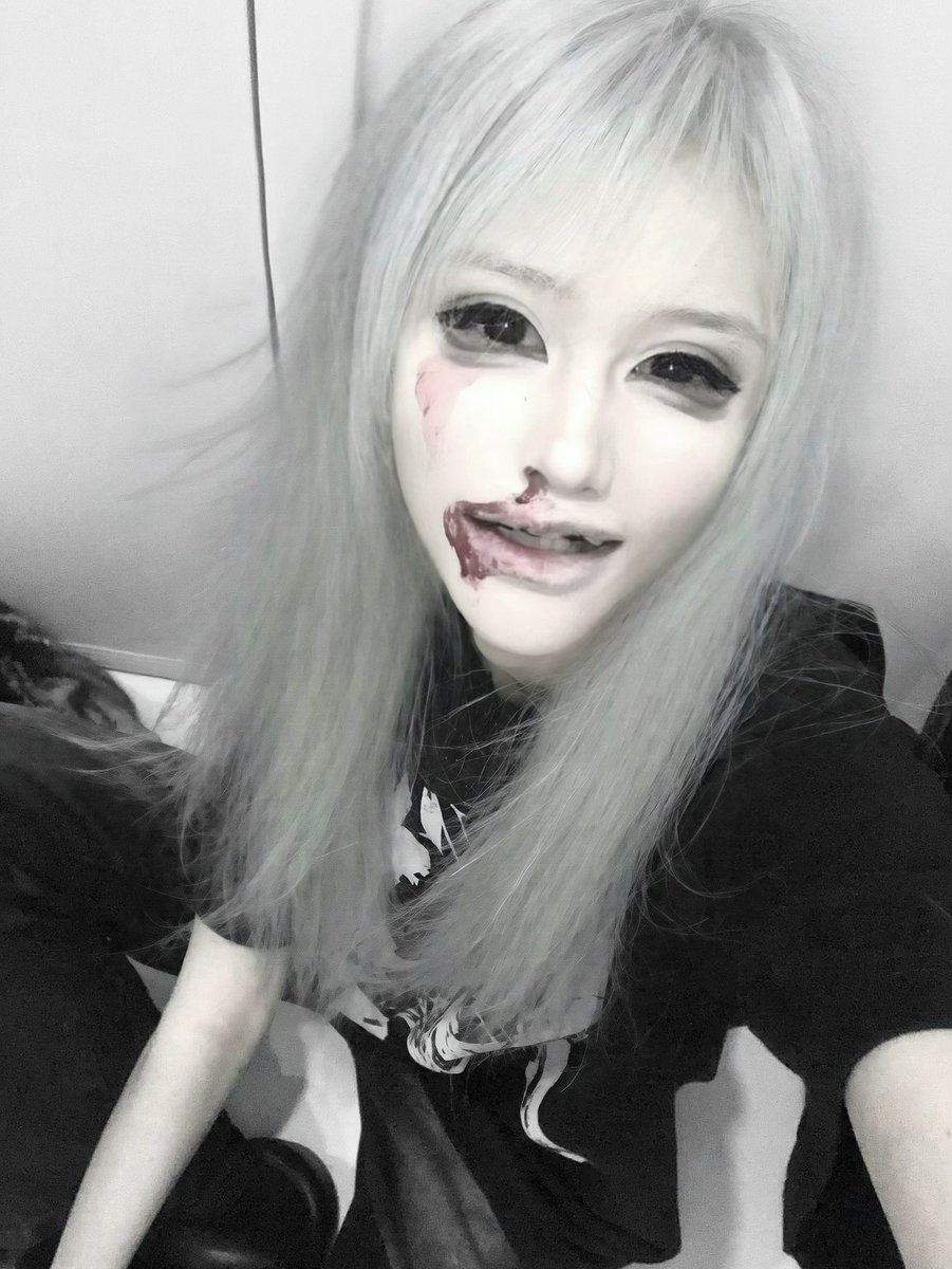 我和我的幽灵朋友 tweet media