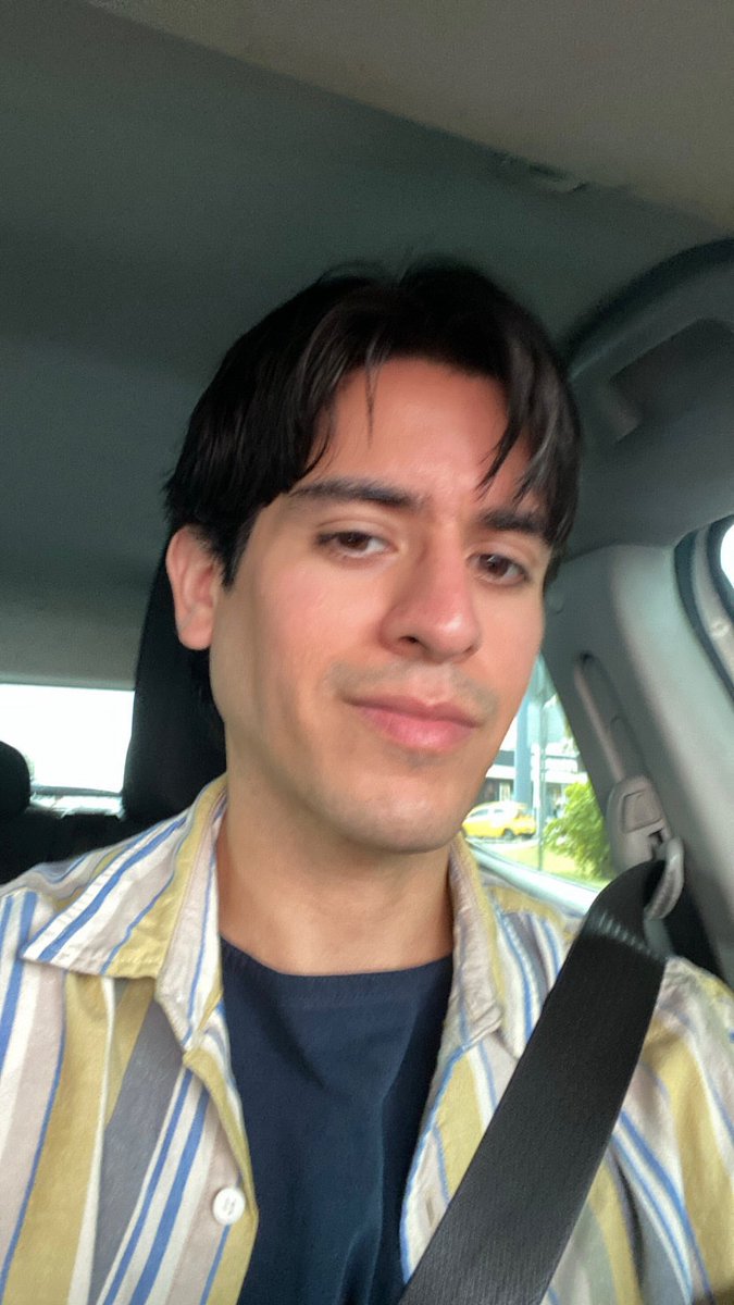 Gustavo David👽 tweet media