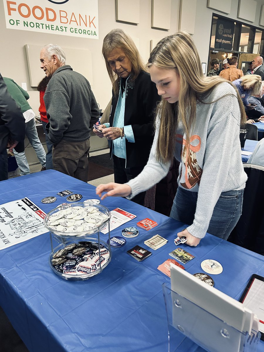 Courtney Cothran tweet media