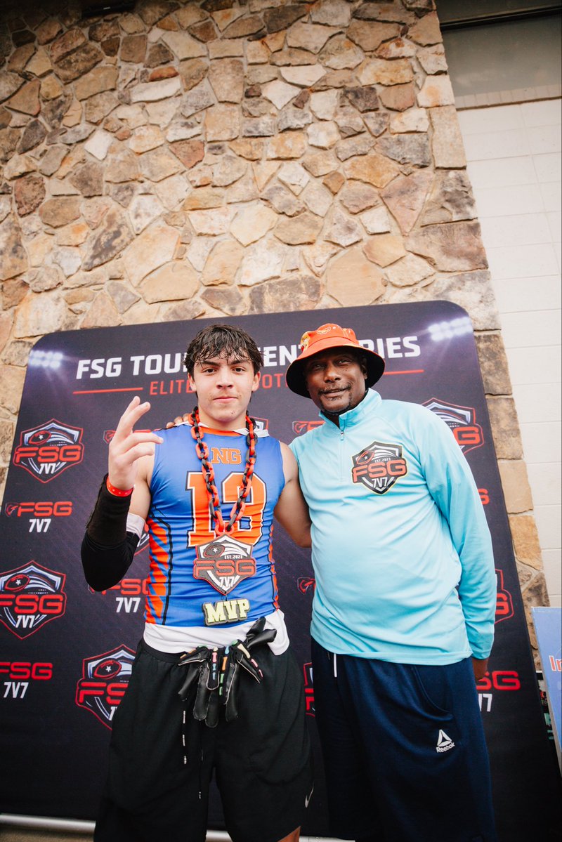 Lukas Gonzalez tweet media