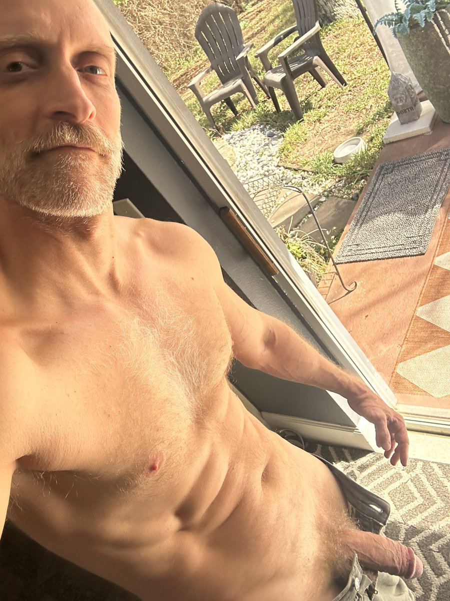 ConnerKing tweet media