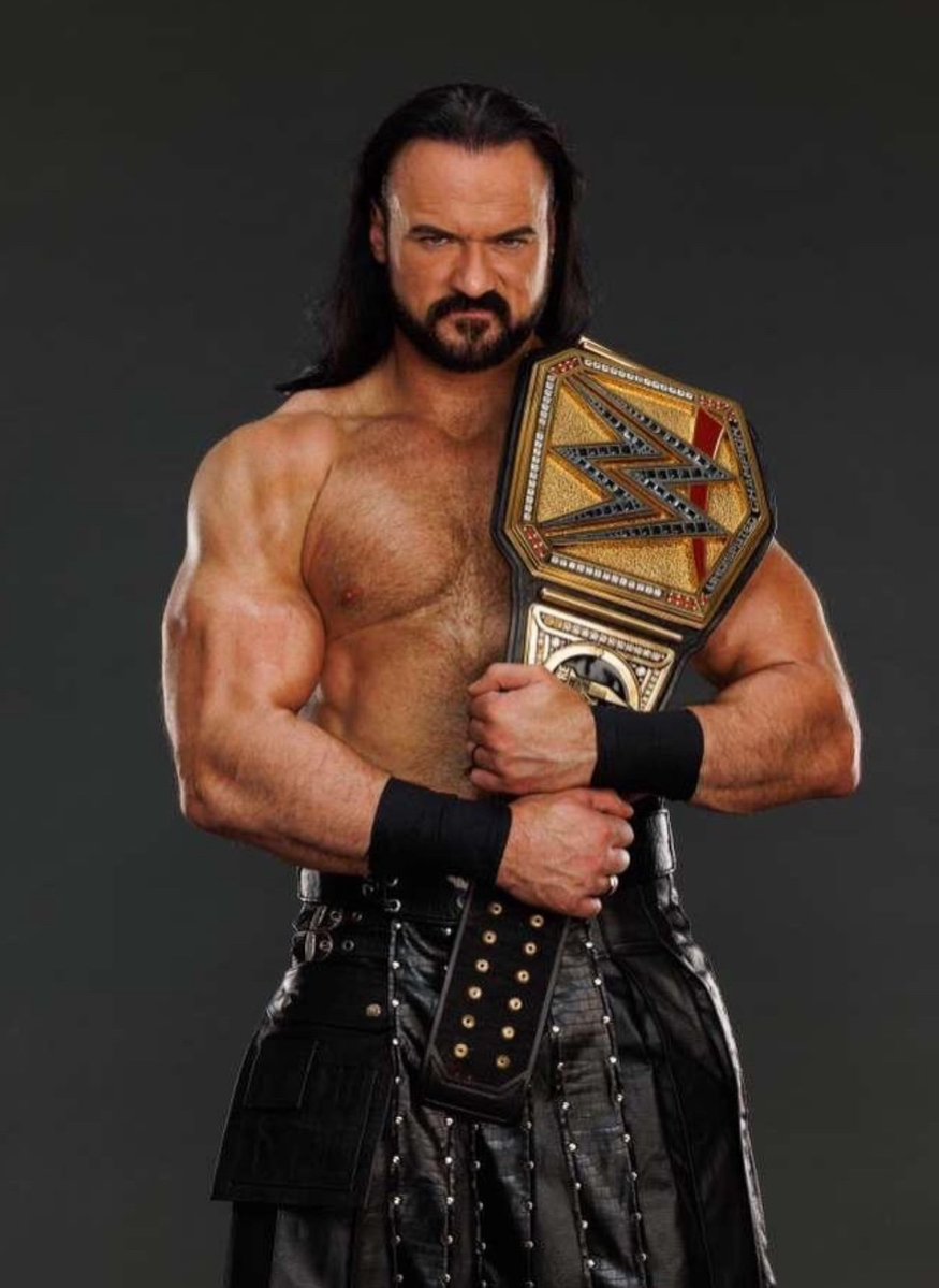 Chris ⚡ tweet media