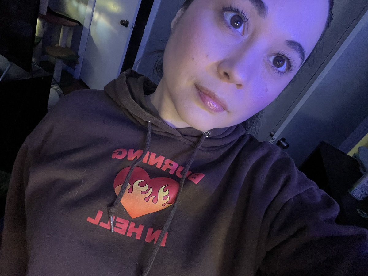 Roxanne🧸🔪 tweet media