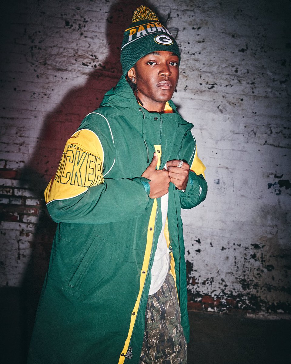 NFL Style tweet media