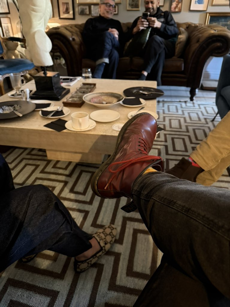 Alastair Hilton tweet media