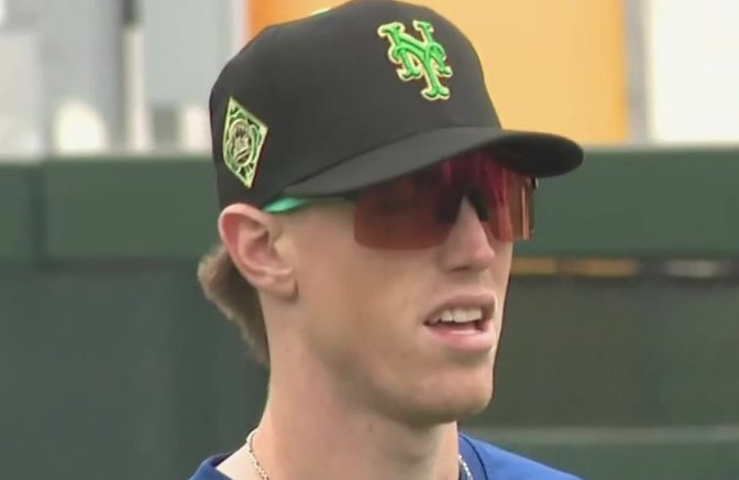 Out of Context Mets tweet media