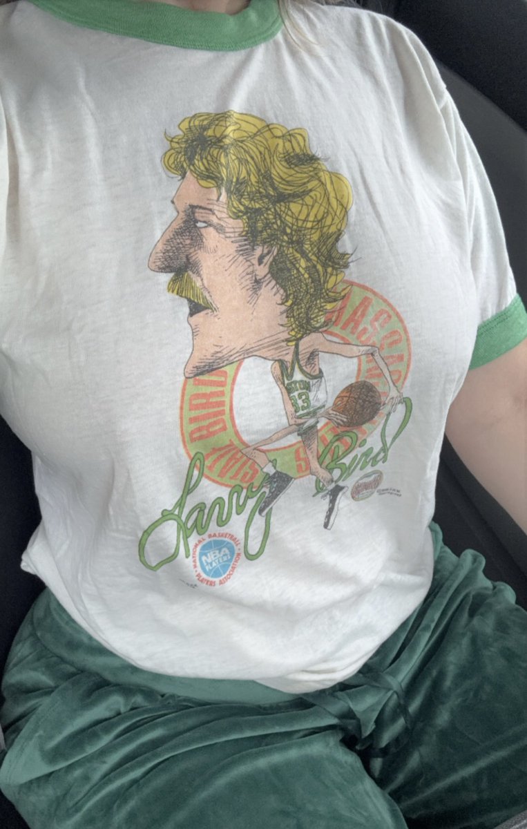 Hillary Brooke tweet media