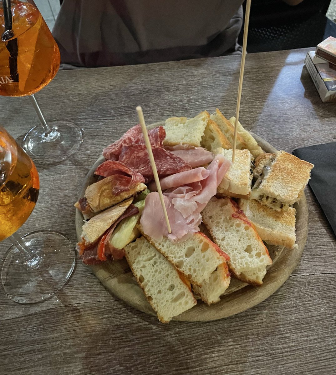 kapiyi cekin gidin tweet media