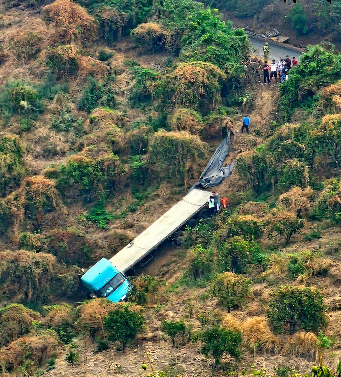 MAXIMO GLADIADOR SV tweet media