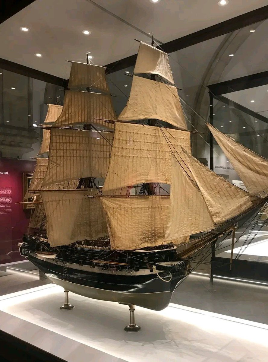 jmygmochis's tweet photo. Al parecer BTS grabó en el Museu de Marinha (Lisboa, Portugal) también conocido como el “Museo de la Marina”, es un museo marítimo en Lisboa dedicado a todos los aspectos de la historia de la navegación en Portugal.

BTS IS COMING 
#BTS_ARIRANG 
#BTSComeback2026

+++ https://t.co/2g618Sh707