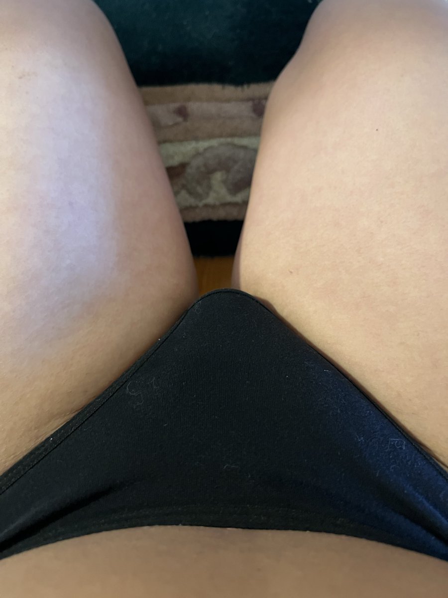 latinasissy13's tweet photo. Come rip my panties off and use my hole daddy😩🥰🥵 #sissy #femboy https://t.co/a6CSB5yD8q