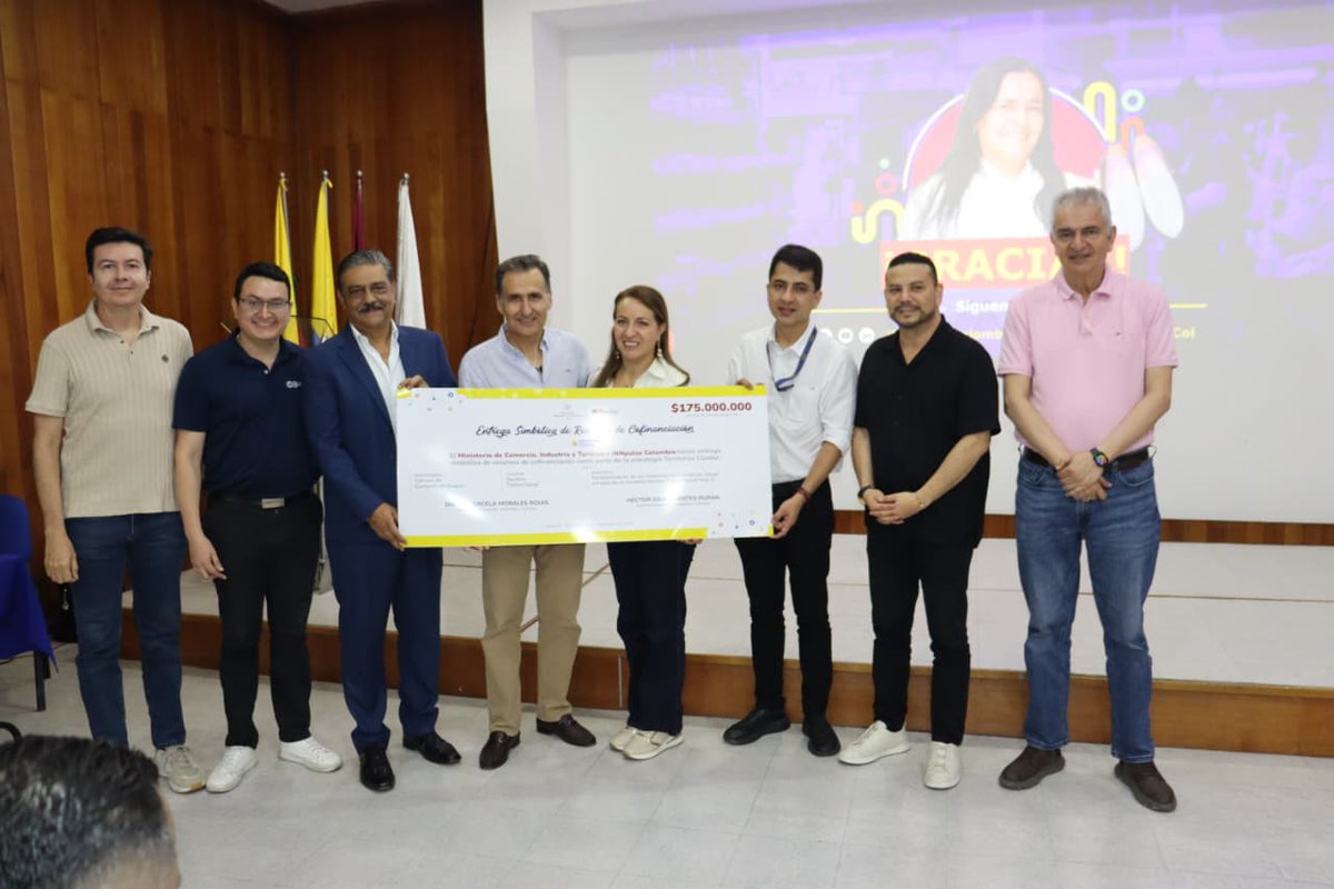 InnpulsaCol's tweet image. #TerritoriosClúster | En #Ibagué entregamos $175 millones al Clúster Destino Tolima Salud para fortalecer 10 mipymes, con el propósito de posicionar al #Tolima como destino líder en turismo de salud, mediante el desarrollo de paquetes integrales de bienestar e incorporación de IA