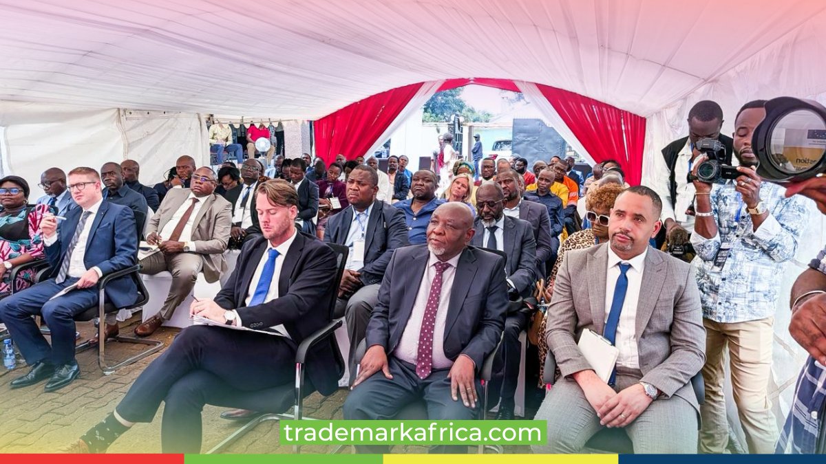 TradeMarkAfrica's tweet photo. The DRC has launched the EU-funded Lobito Corridor Programme, implemented by TradeMark Africa, to strengthen trade systems along a major mineral export corridor. 

With the country producing around 70% of global cobalt (International Energy Agency, 2025), efficient corridors are critical to global supply chains.   The programme will improve customs, coordination and digital systems- reducing costs and enhancing predictability.   

Read more: 
  
English https://t.co/fdeTSBf6v3 
French: https://t.co/t3pdfOqHsM 

#LobitoCorridorTrade #EUGlobalGatewayInitiative #KeepAfricaTrading

@eu_eeas @daveghbeer @AllenAsiimwe1 @HangiMonica @AimeNzoyihera @AntheVrijlandt @AnnMbiruru @MaximeHekima
