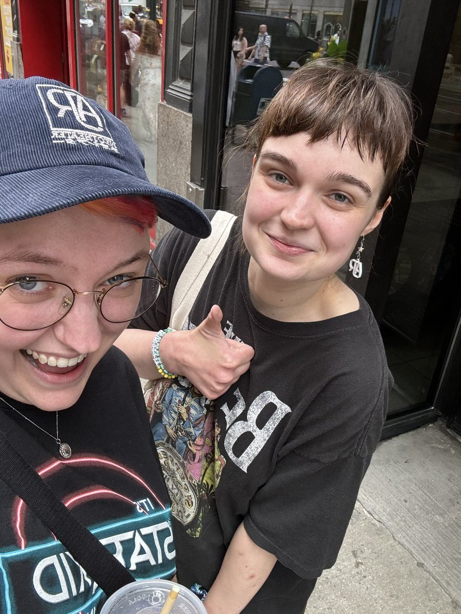 Nina ¨̮ tweet media