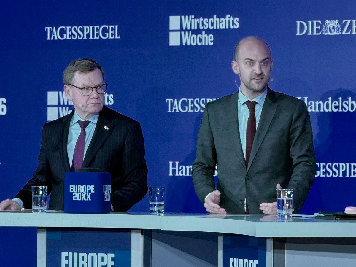 Hans von der Burchard tweet media