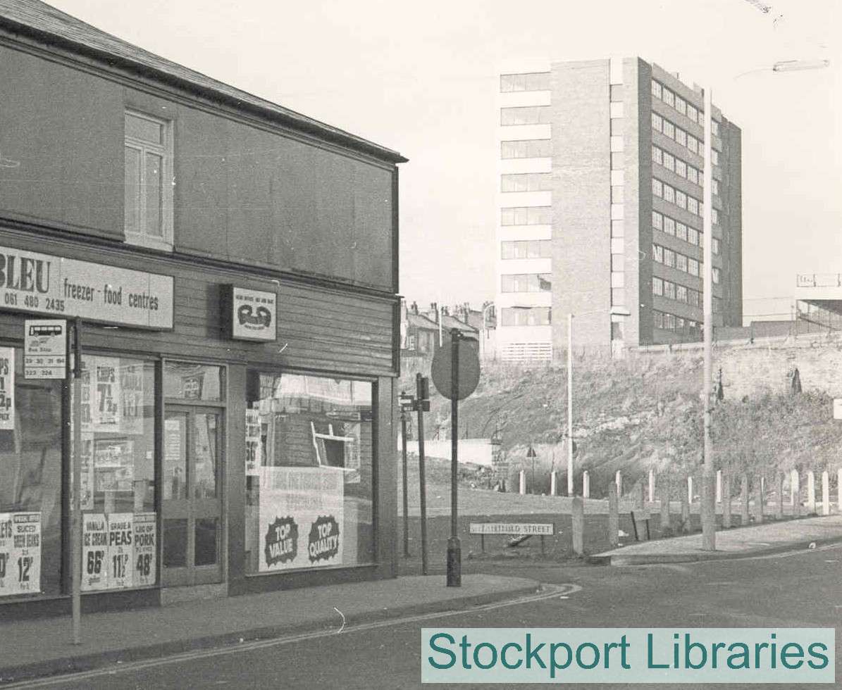 Stockport Libraries tweet media
