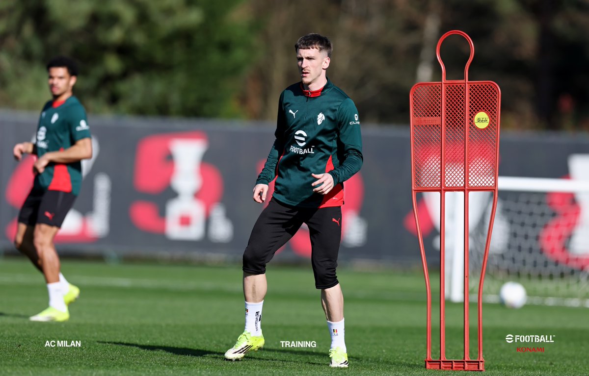 AC Milan tweet media