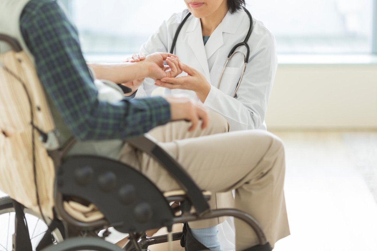 Le Parisien tweet media