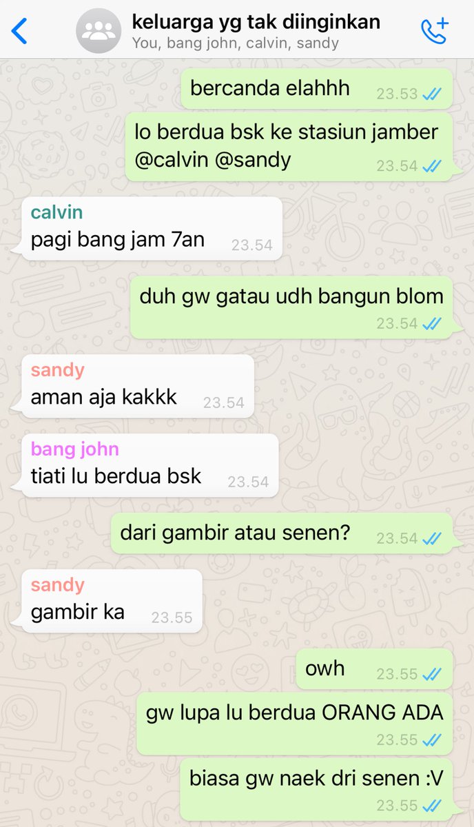 marhoonfisip's tweet photo. 21. mereka itu akrab bgt bgt bgt guysss, saling sayang dan saling jaga 🫰 https://t.co/I7WffwHmtJ