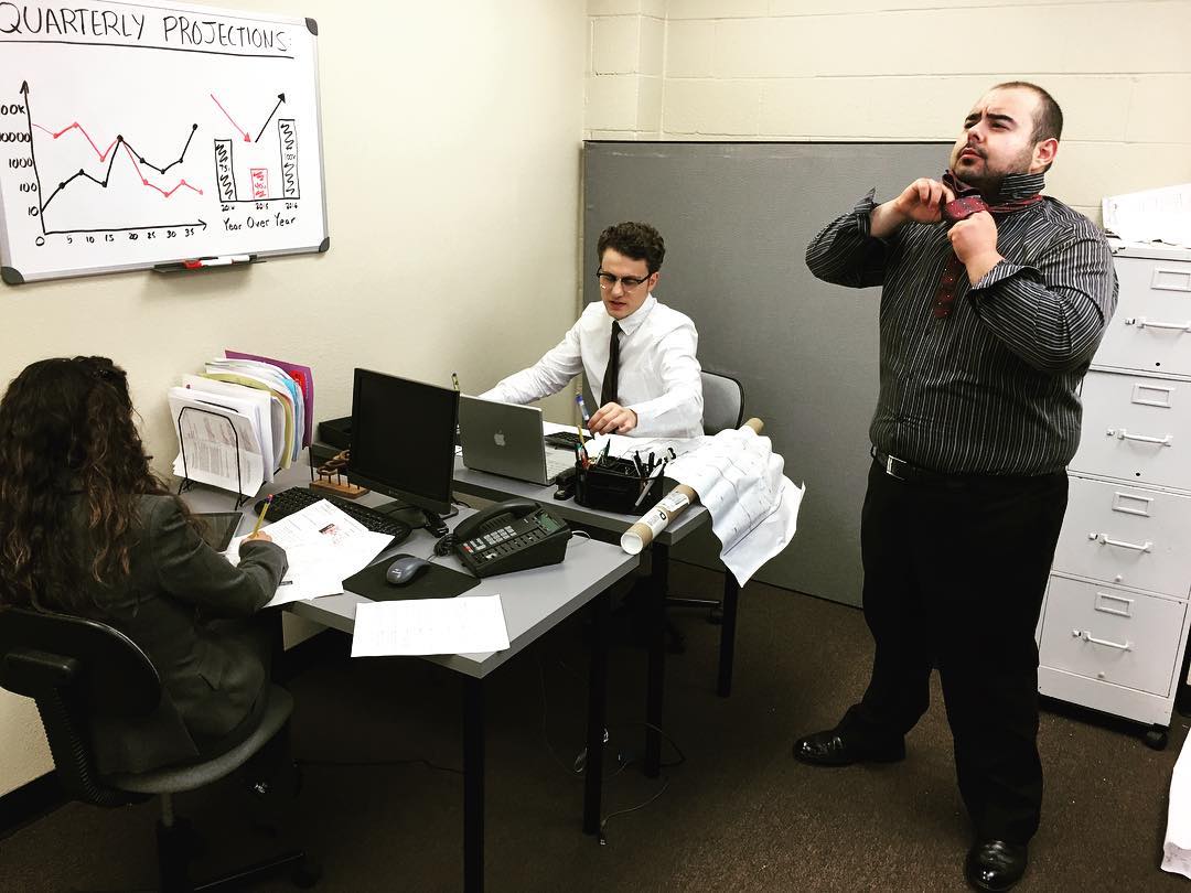 envy_mikevann's tweet image. Behind the scenes hustle at Envy Creative! 🎬 Discover video magic! #VideoProduction #CreativeStudio #BrandVideos