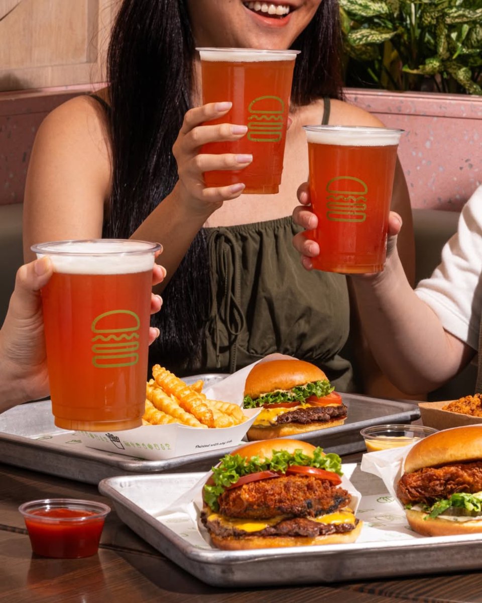 SHAKE SHACK UK tweet media