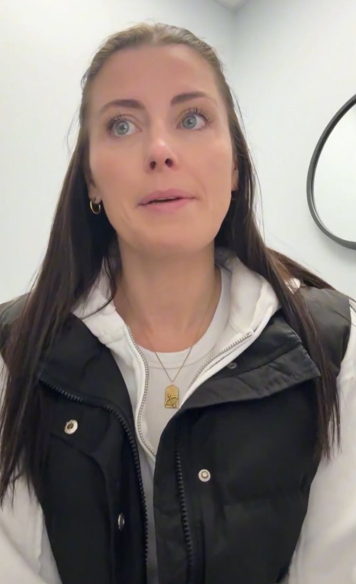 Yugocana tweet media