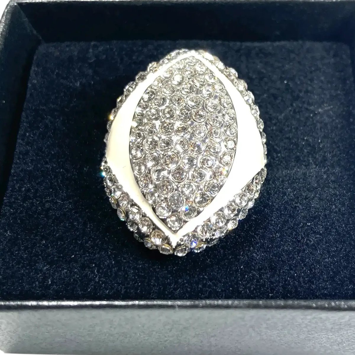 ClarasJewelry tweet media