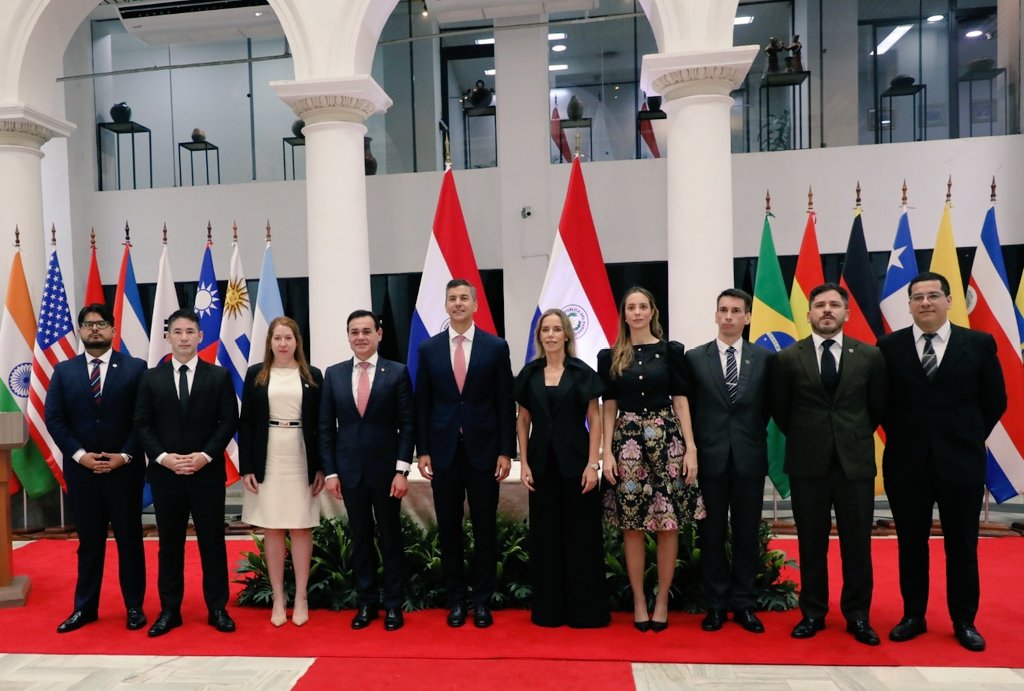 Ministerio de Relaciones Exteriores tweet media