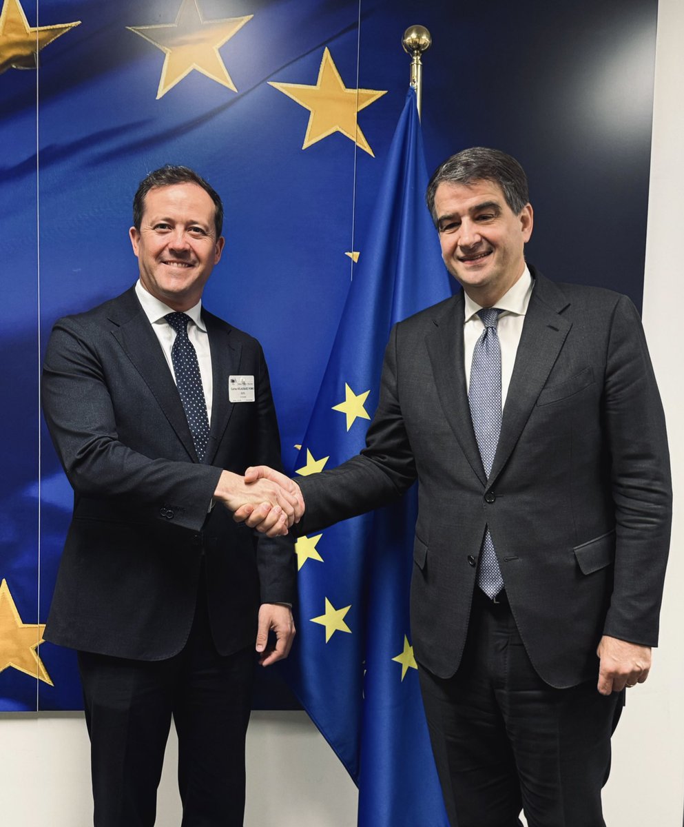 Carlos Velázquez tweet media