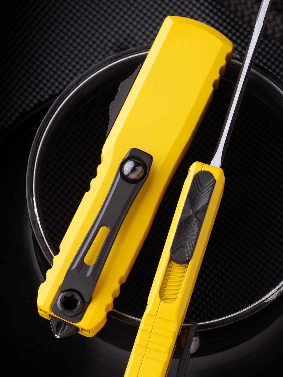 Microtech Knives tweet media