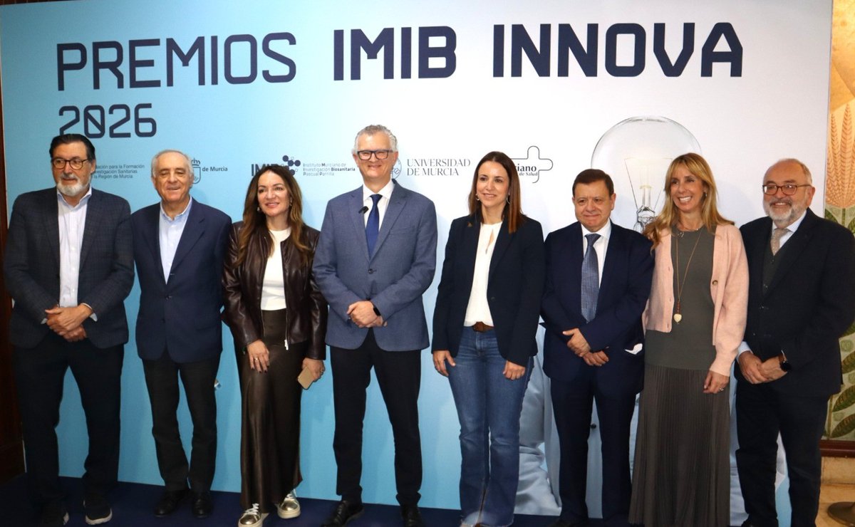 cofmurcia's tweet photo. @IMIB_RMurcia @FFIS_CARM 👥 En el acto han estado presentes nuestra vicepresidenta, María Jesús Rodríguez y la vocal de titulares de Oficina de Farmacia, Mónica Benito, acompañando a investigadores y profesionales del sector.
#COFRM #IMIBInnova https://t.co/9cpBFNBGCD