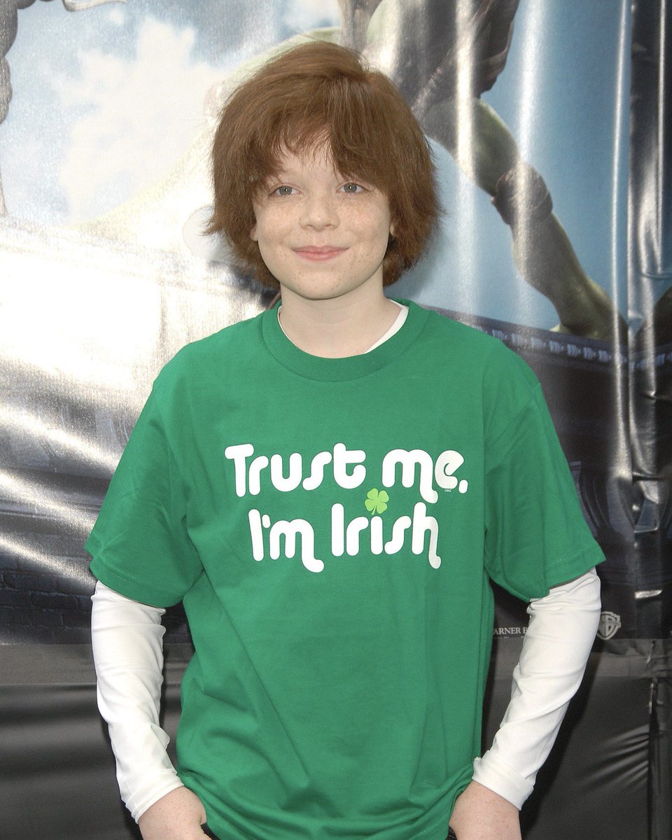 zoe ✩ met cam! tweet media