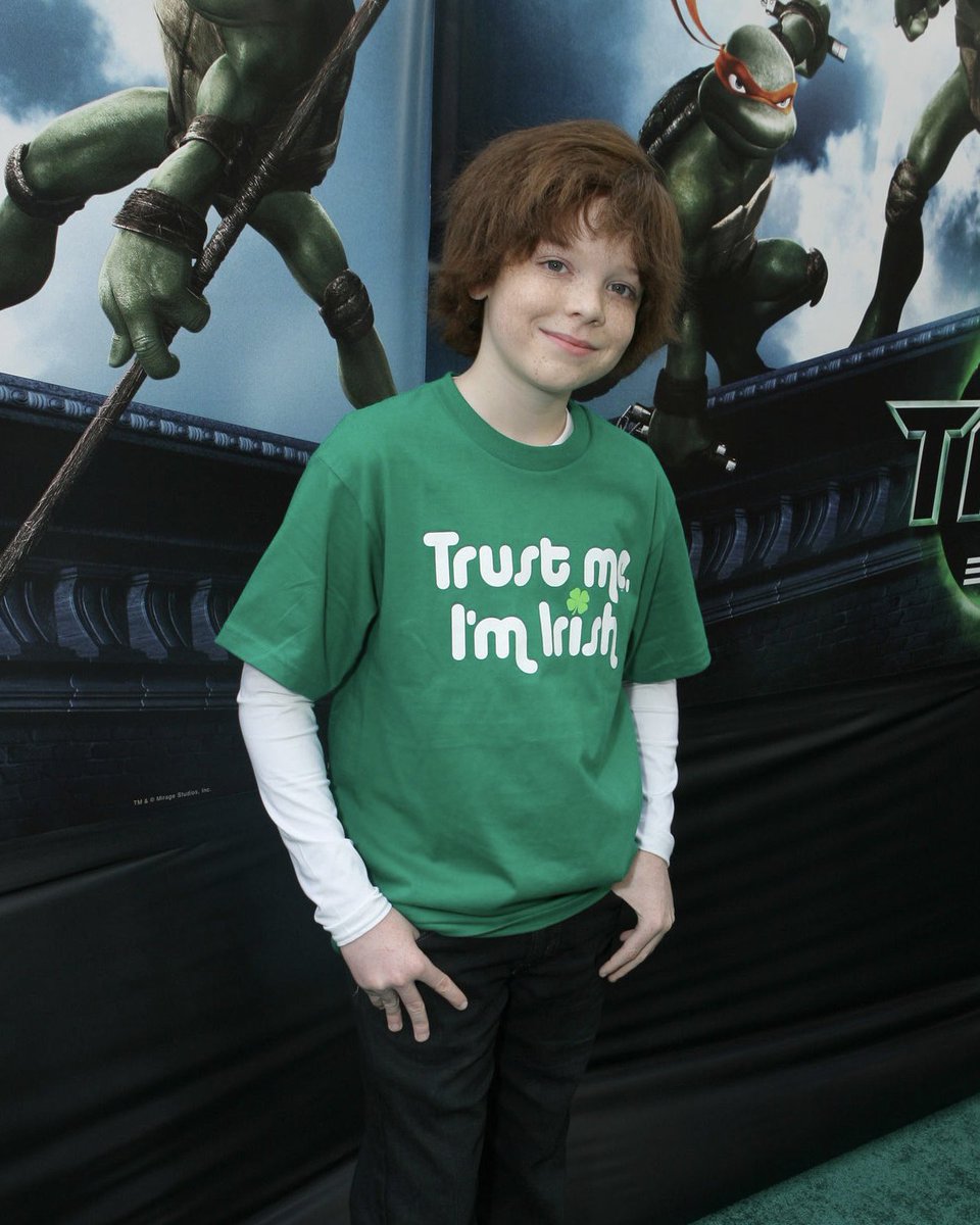 zoe ✩ met cam! tweet media