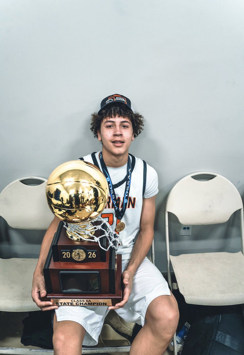 Clint Robinson tweet media