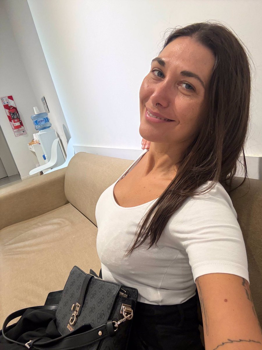 N I C O L E 👄 💄 tweet media