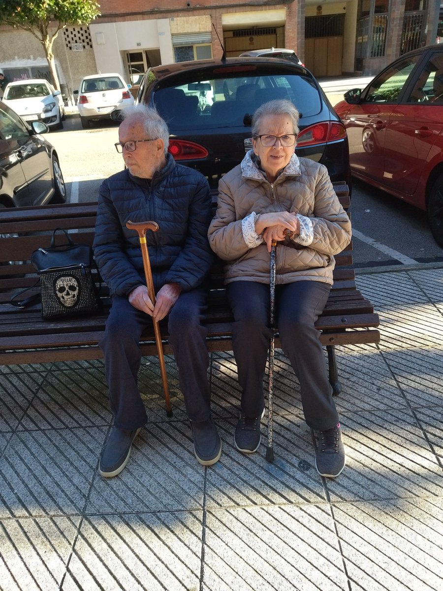 ANA VEGA tweet media